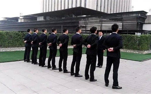 云浮持牌催收机构的正确打开方式：老司机教你避开这5大雷区